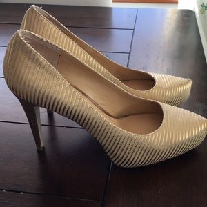 Gianni Bini striped gold point toe pumps
